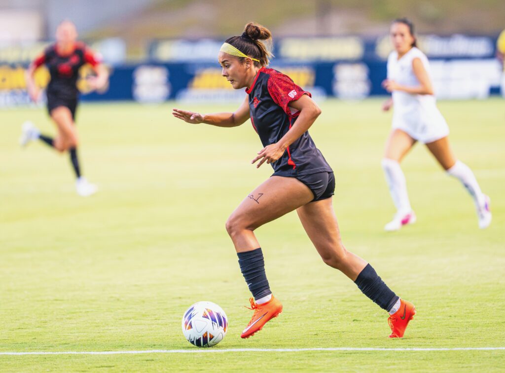 DSC01718-1024x756 Aztecs Open Pac-12 Era With Crosstown Shutout Over UC San Diego