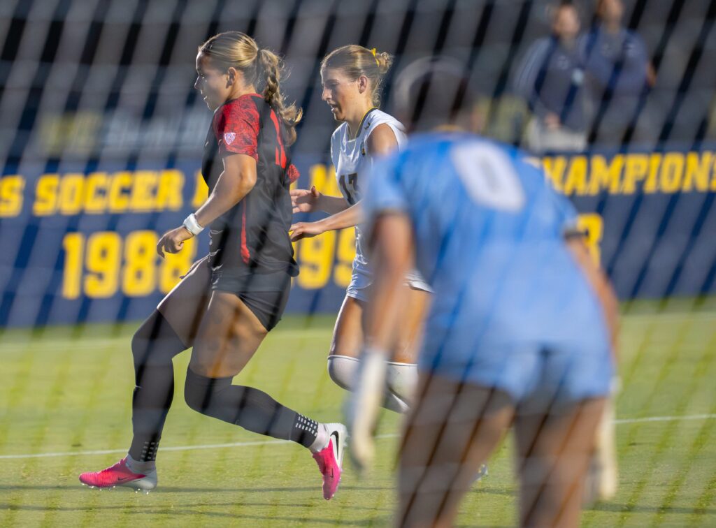 DSC02280-1024x756 Aztecs Open Pac-12 Era With Crosstown Shutout Over UC San Diego