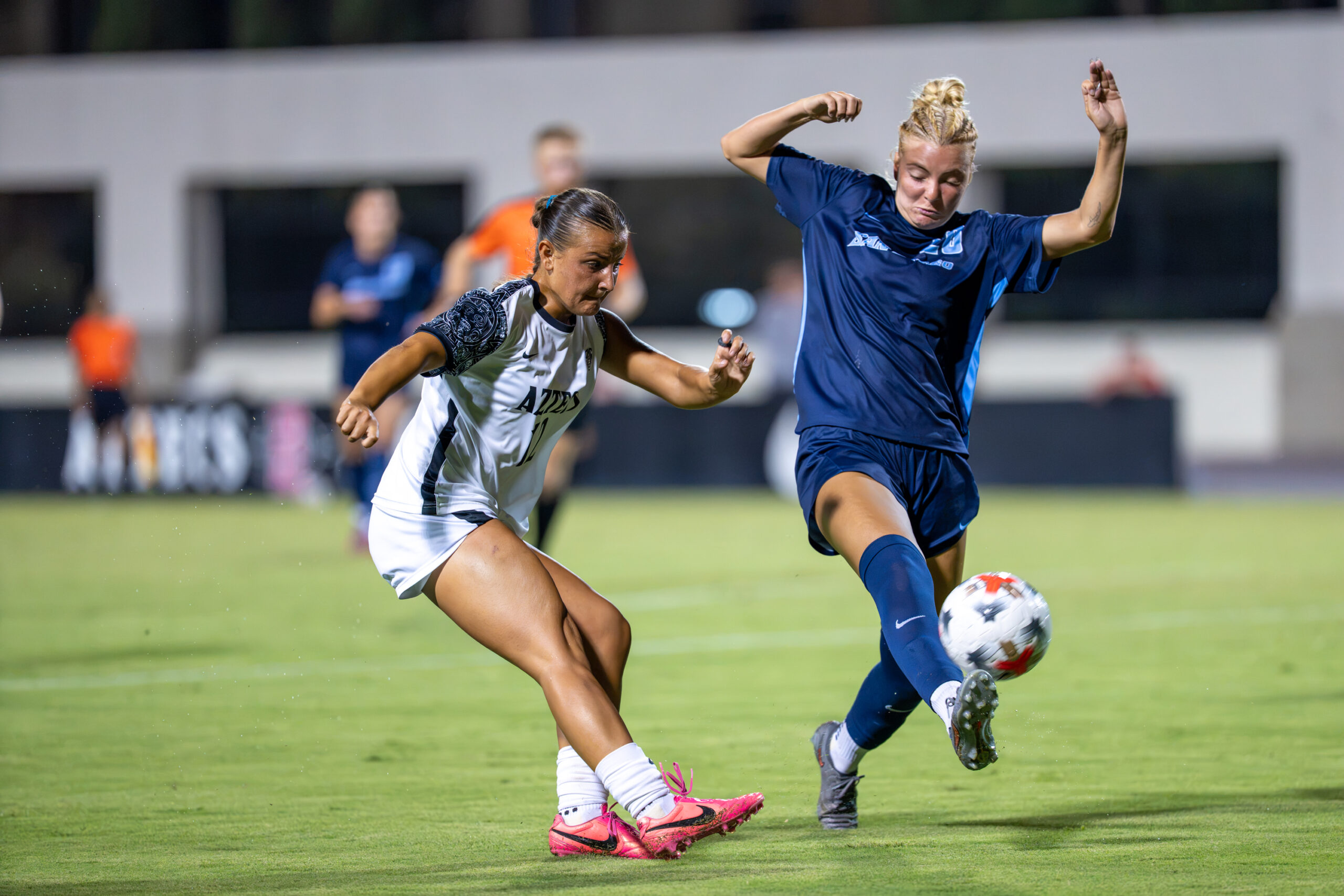 DSC02634-scaled Aztecs Take Down Crosstown Rival USD, 3-1, in Final Tune-Up Before Pac-12 Debut