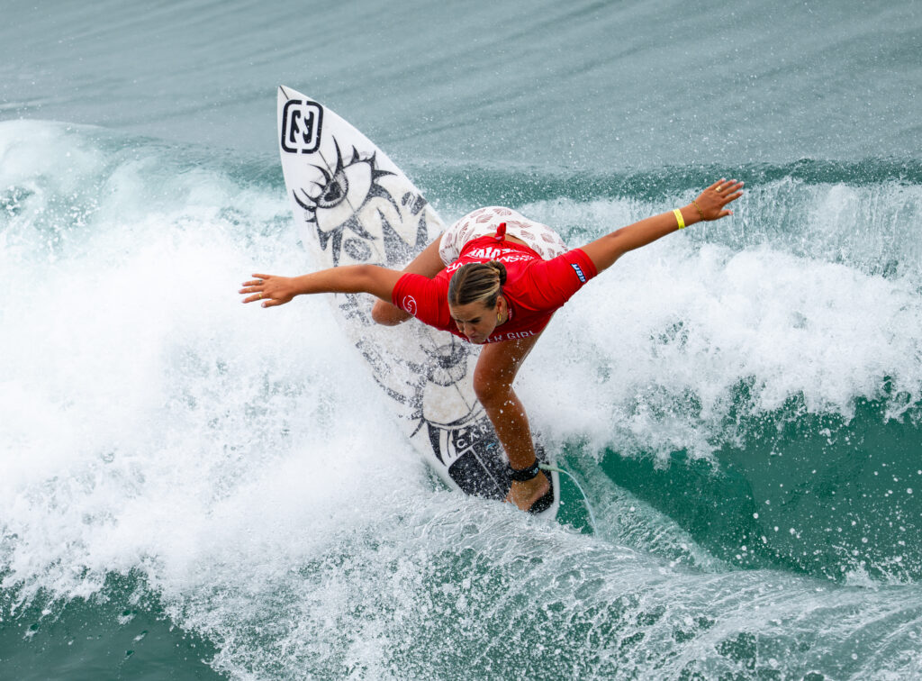 DSC06235-1024x756 14-Year-Old Ruby Stringfellow Becomes Youngest-Ever Super Girl Champion in Oceanside