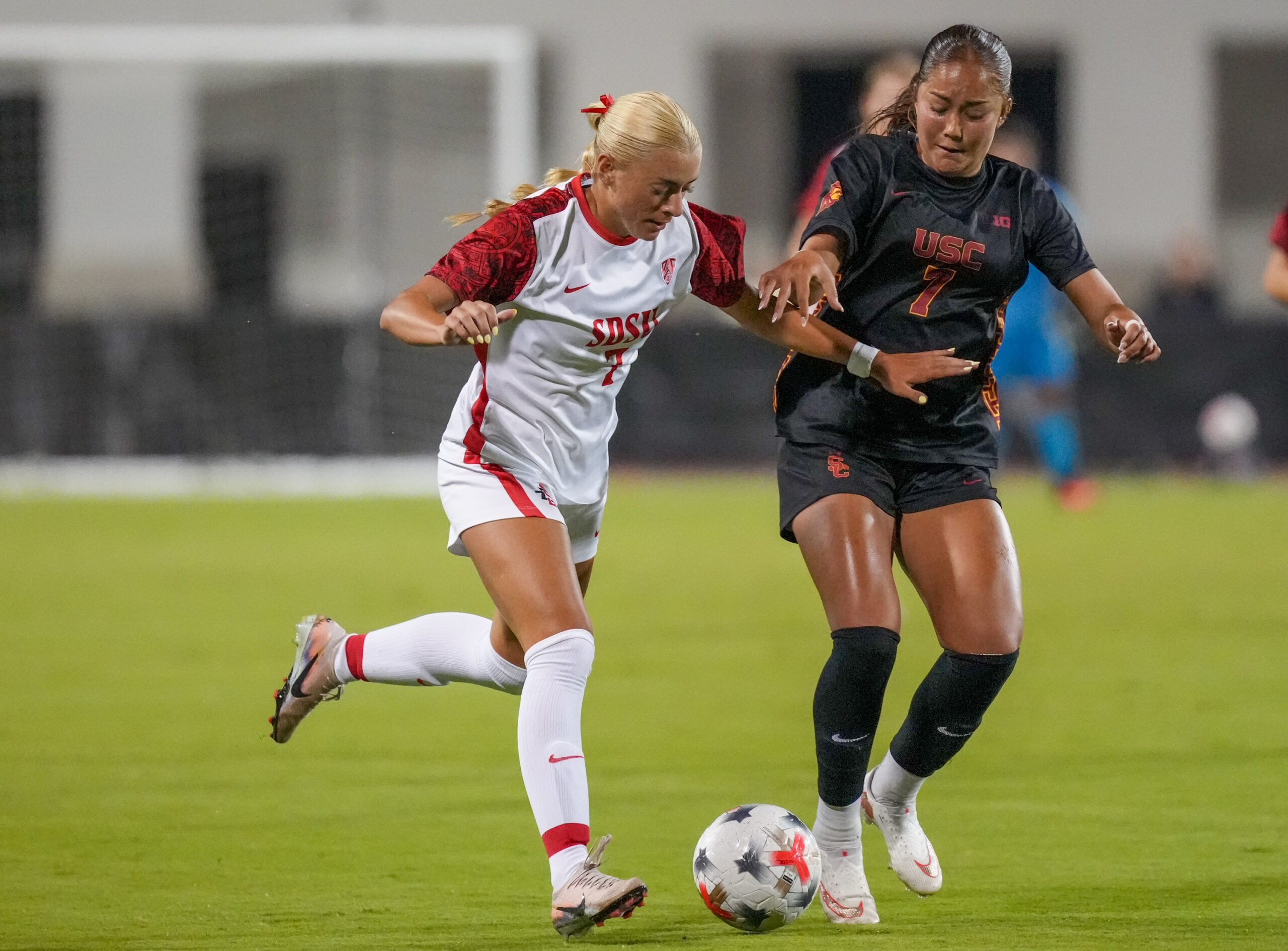 DSC07301-scaled New Faces, New Era: Aztecs Open Pac-12 Chapter with 2-0 Win Over USC