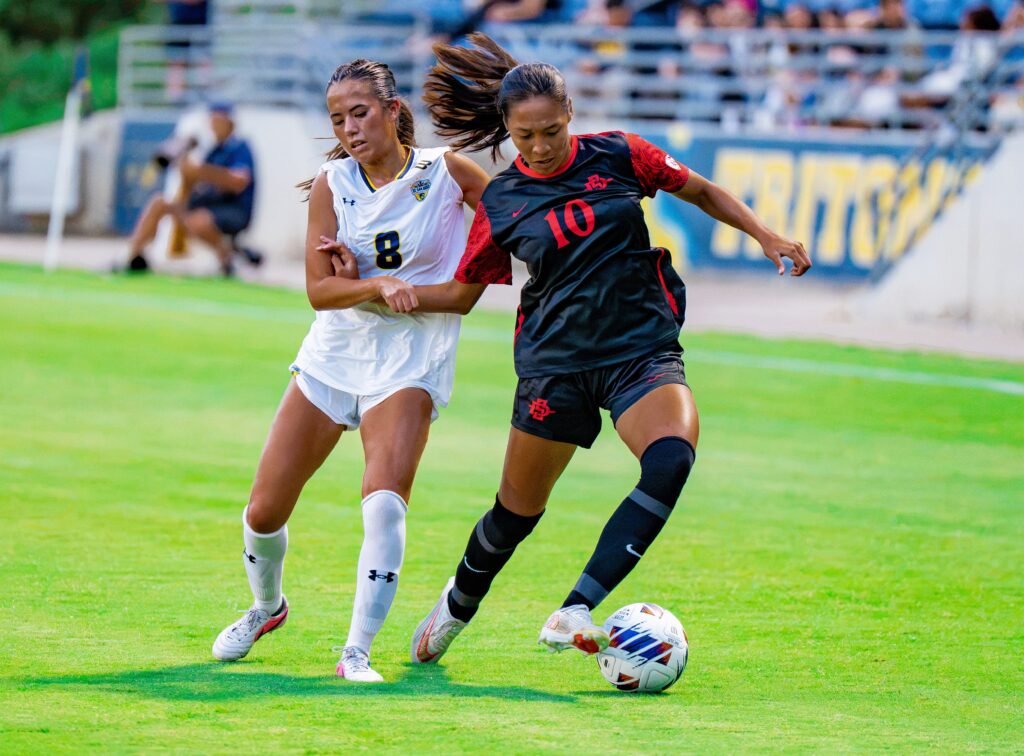 DSC3114-1024x756 Aztecs Open Pac-12 Era With Crosstown Shutout Over UC San Diego
